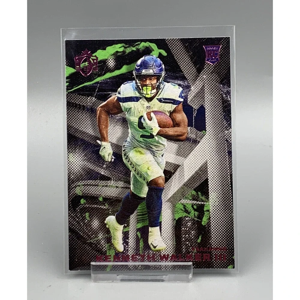 2022 Panini Chronicles Gridiron Kings‎ Pink #16 Kenneth Walker III Seahawks
